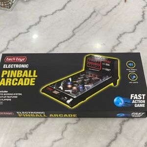 Electronic Table Top Pinball Game